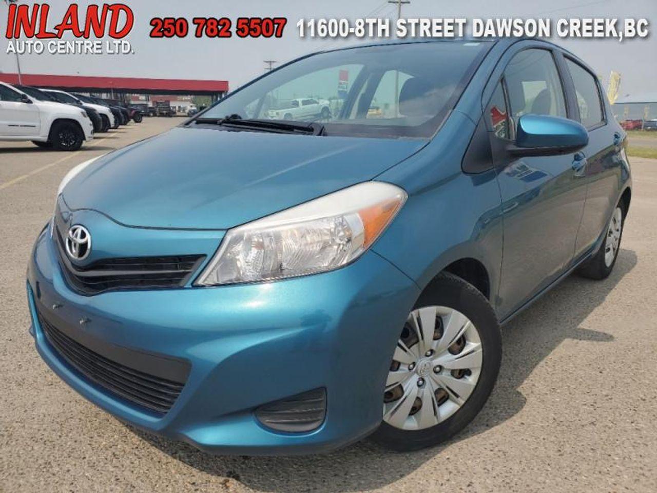 2013 Toyota Yaris LE-0