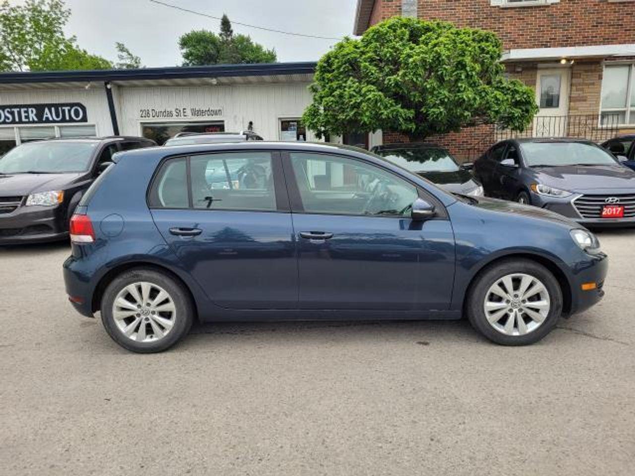 2013 Volkswagen Golf 2.5L-1
