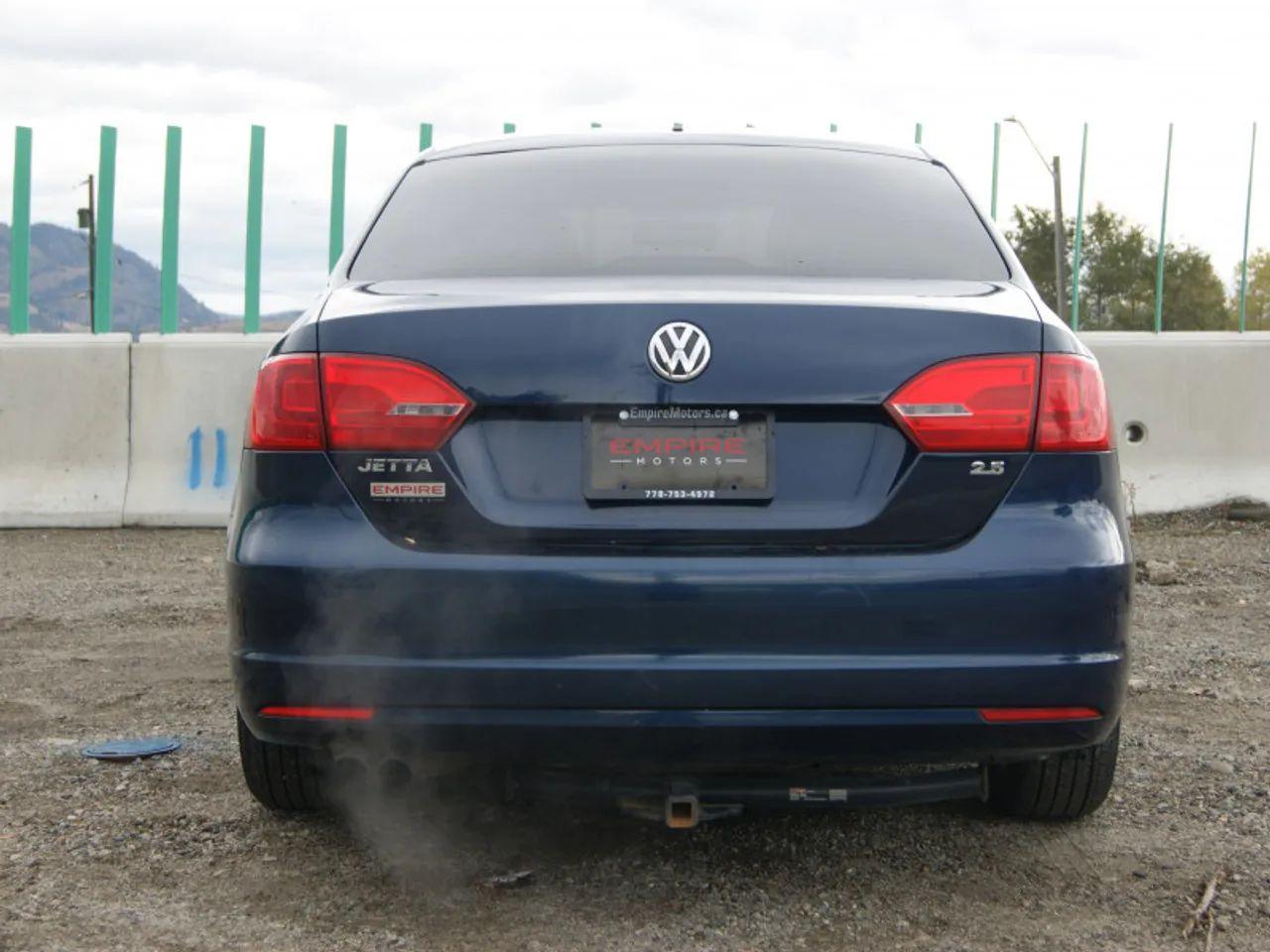 2013 Volkswagen Jetta -3