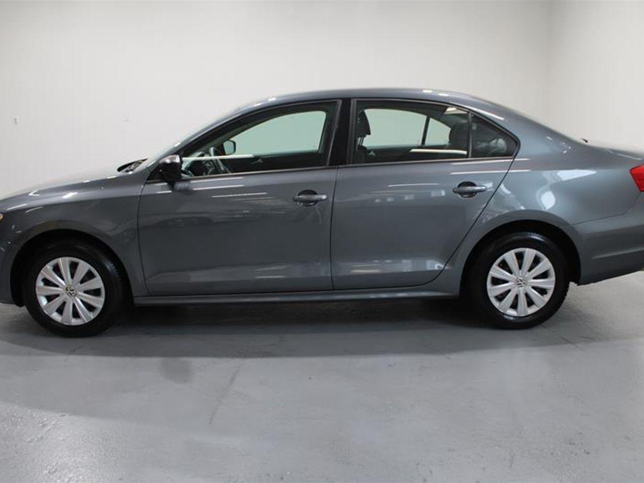 2013 Volkswagen Jetta -1