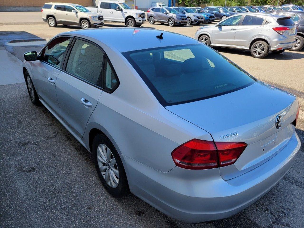 2013 Volkswagen Passat Trendline-2