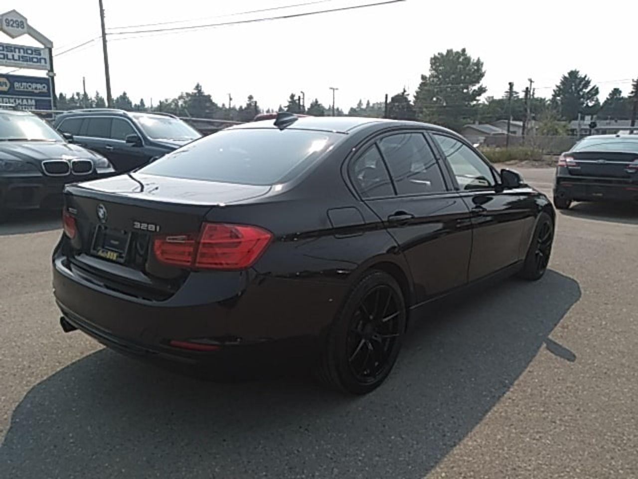 2014 BMW 328i xDrive Navigation-4