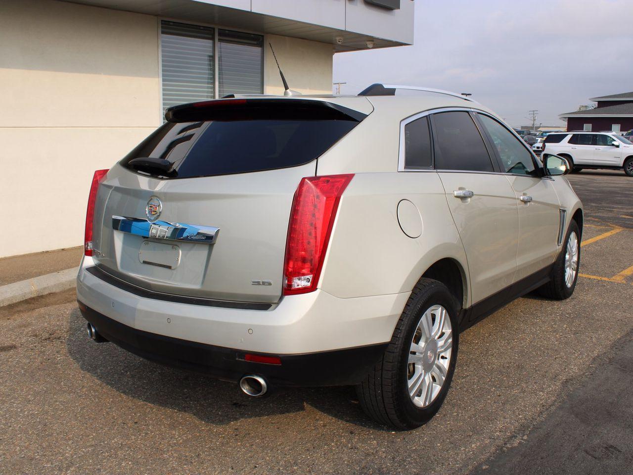 2014 Cadillac SRX Luxury-2