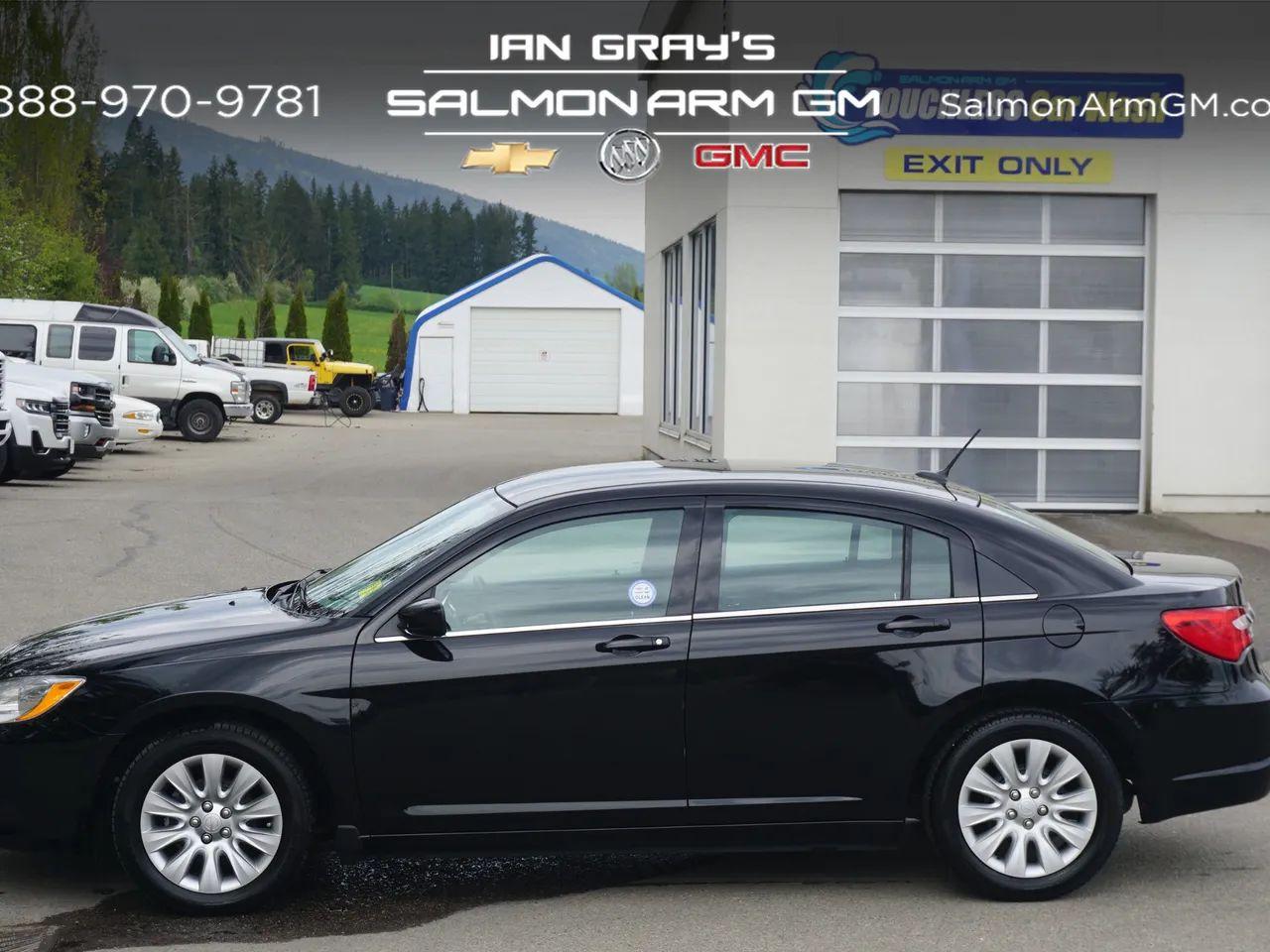 2014 Chrysler 200 LX-2