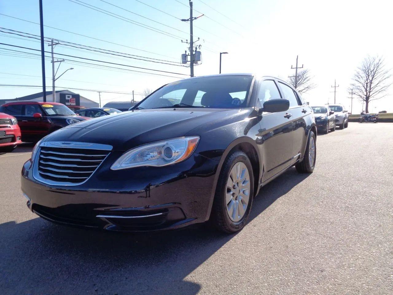 2014 Chrysler 200 LX-2