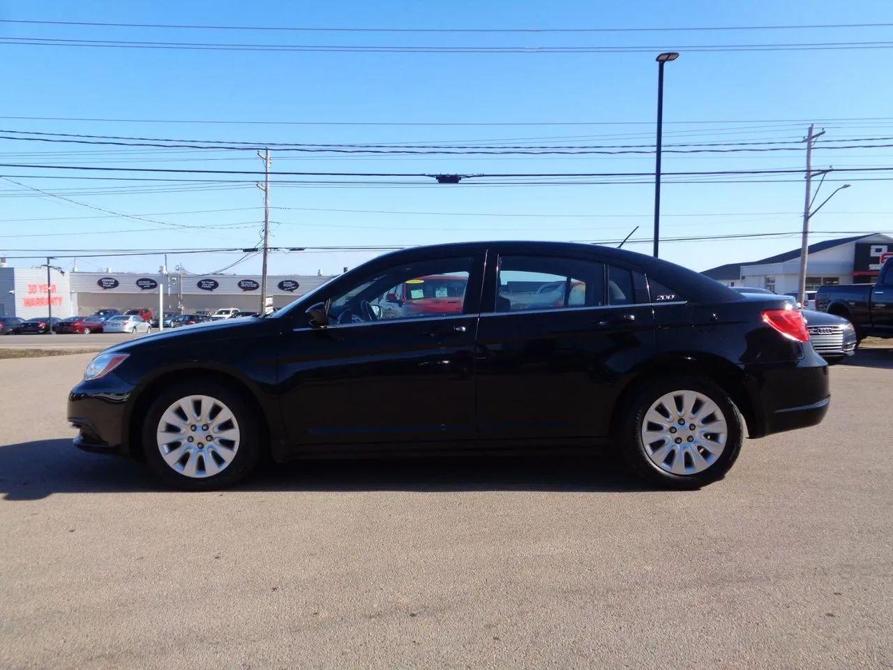 2014 Chrysler 200 LX-3