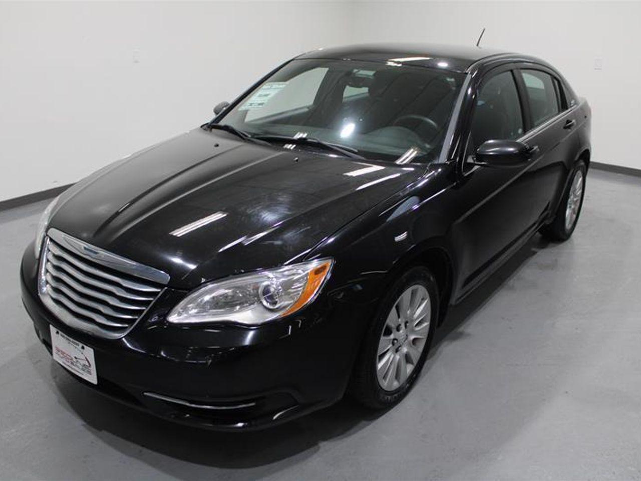 2014 Chrysler 200 LX-3