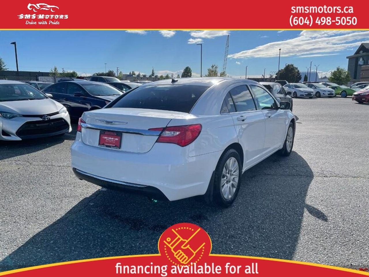 2014 Chrysler 200 LX-2