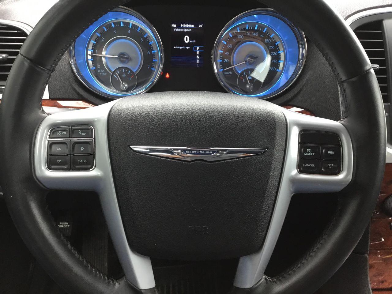 2014 Chrysler 300 Base-2
