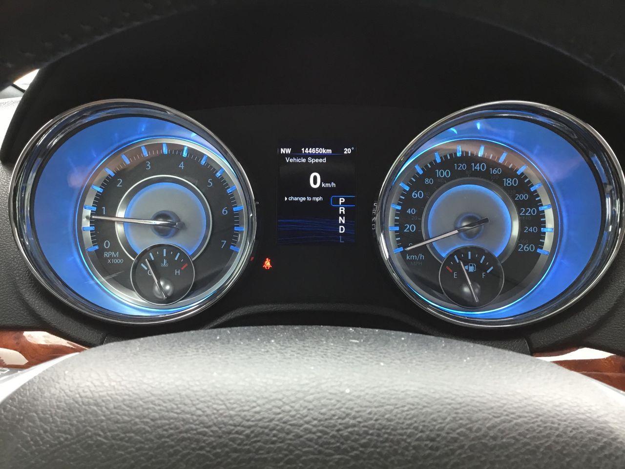 2014 Chrysler 300 Base-3