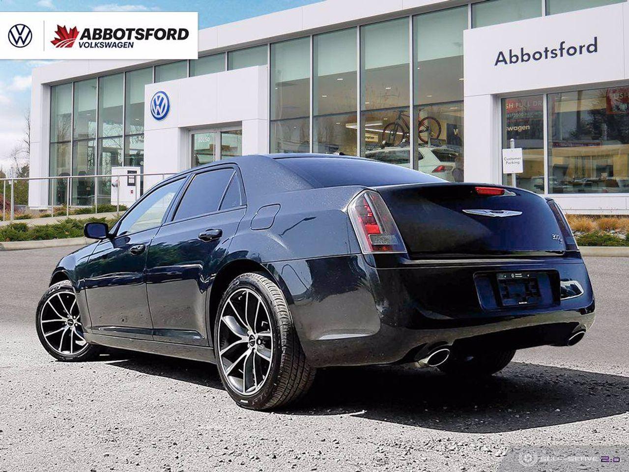 2014 Chrysler 300 S-4