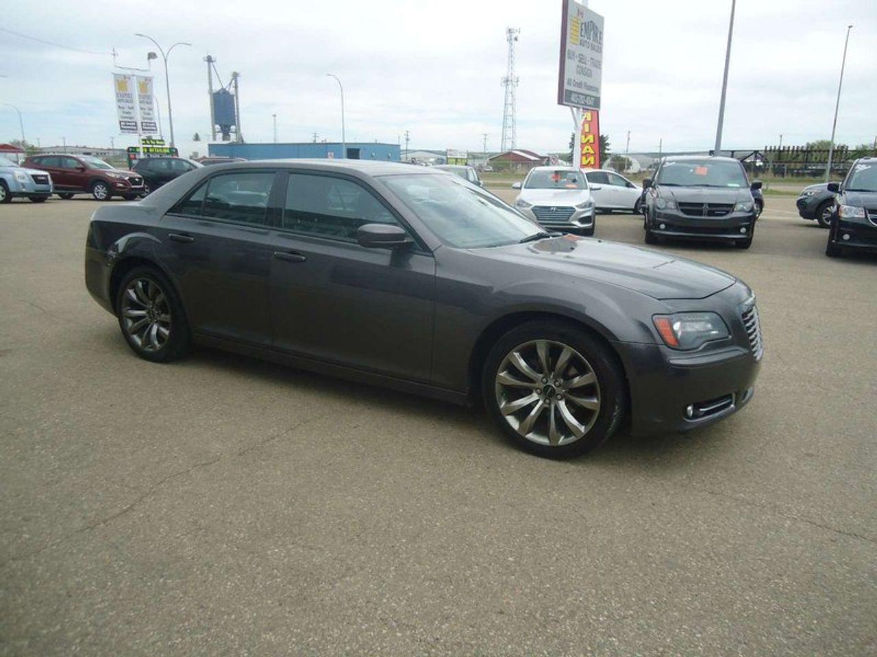 2014 Chrysler 300 S-2