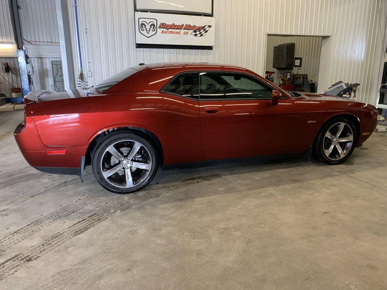 2014 Dodge Challenger R/T-2