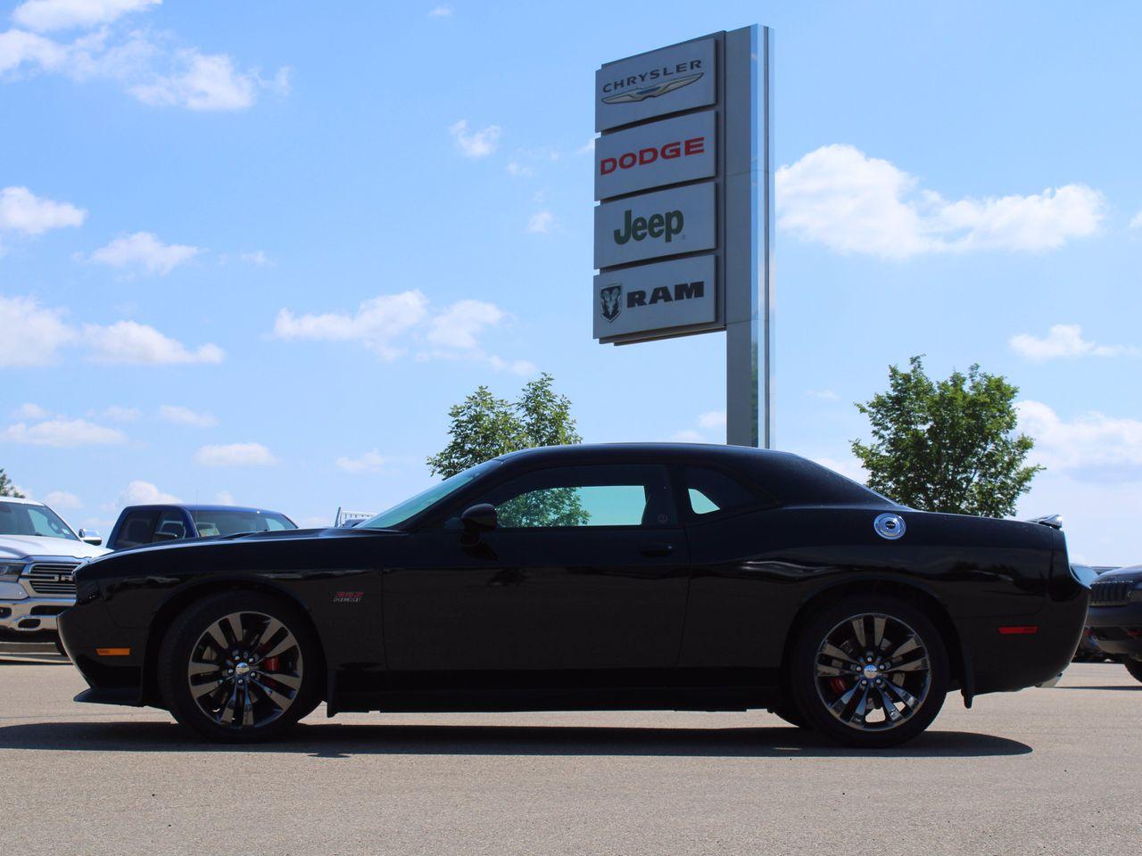 2014 Dodge Challenger Srt8-2