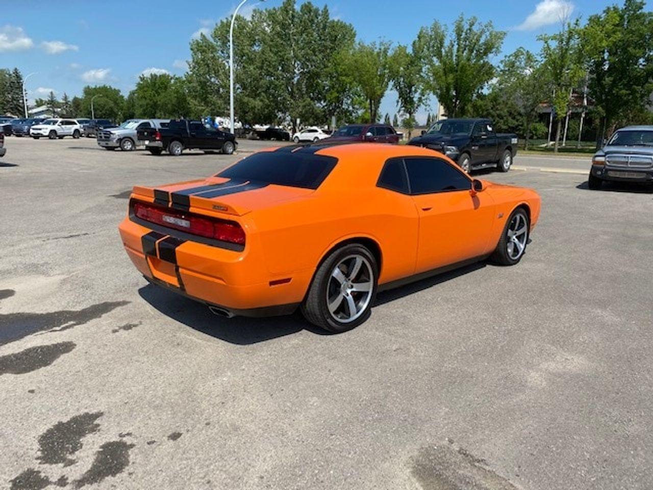 2014 Dodge Challenger SRT8-2