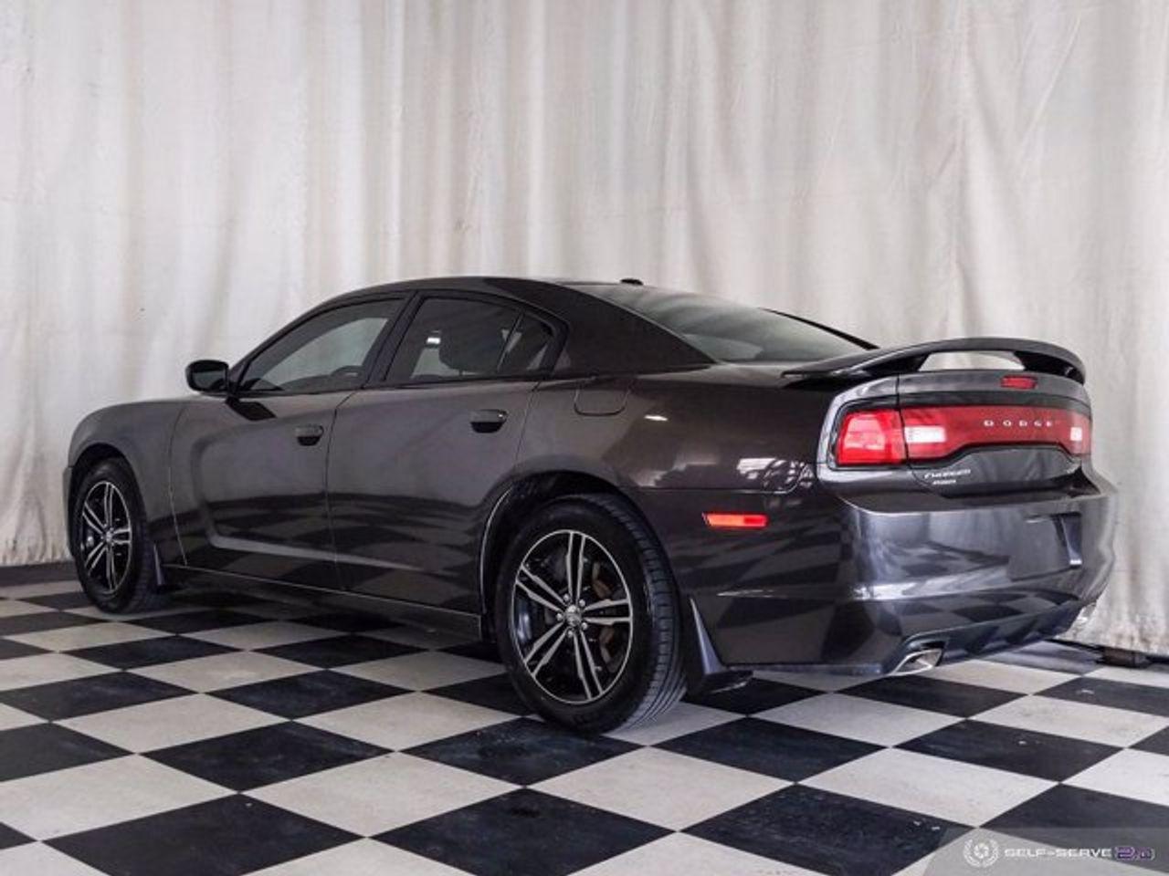 2014 Dodge Charger SXT-3