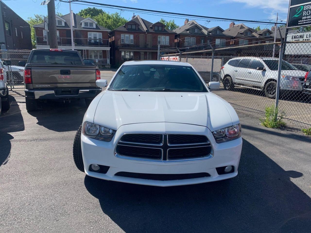 2014 Dodge Charger SXT-1