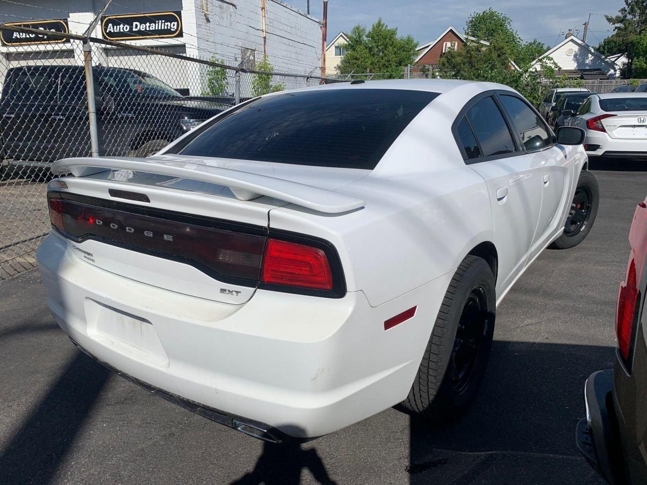 2014 Dodge Charger SXT-4
