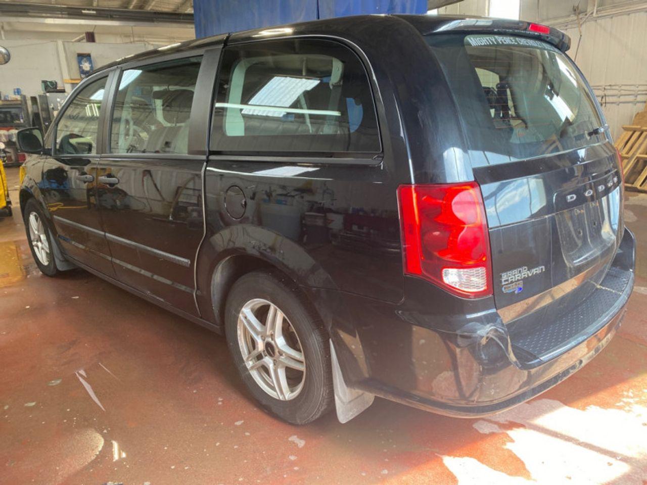 2014 Dodge Grand Caravan SE-1