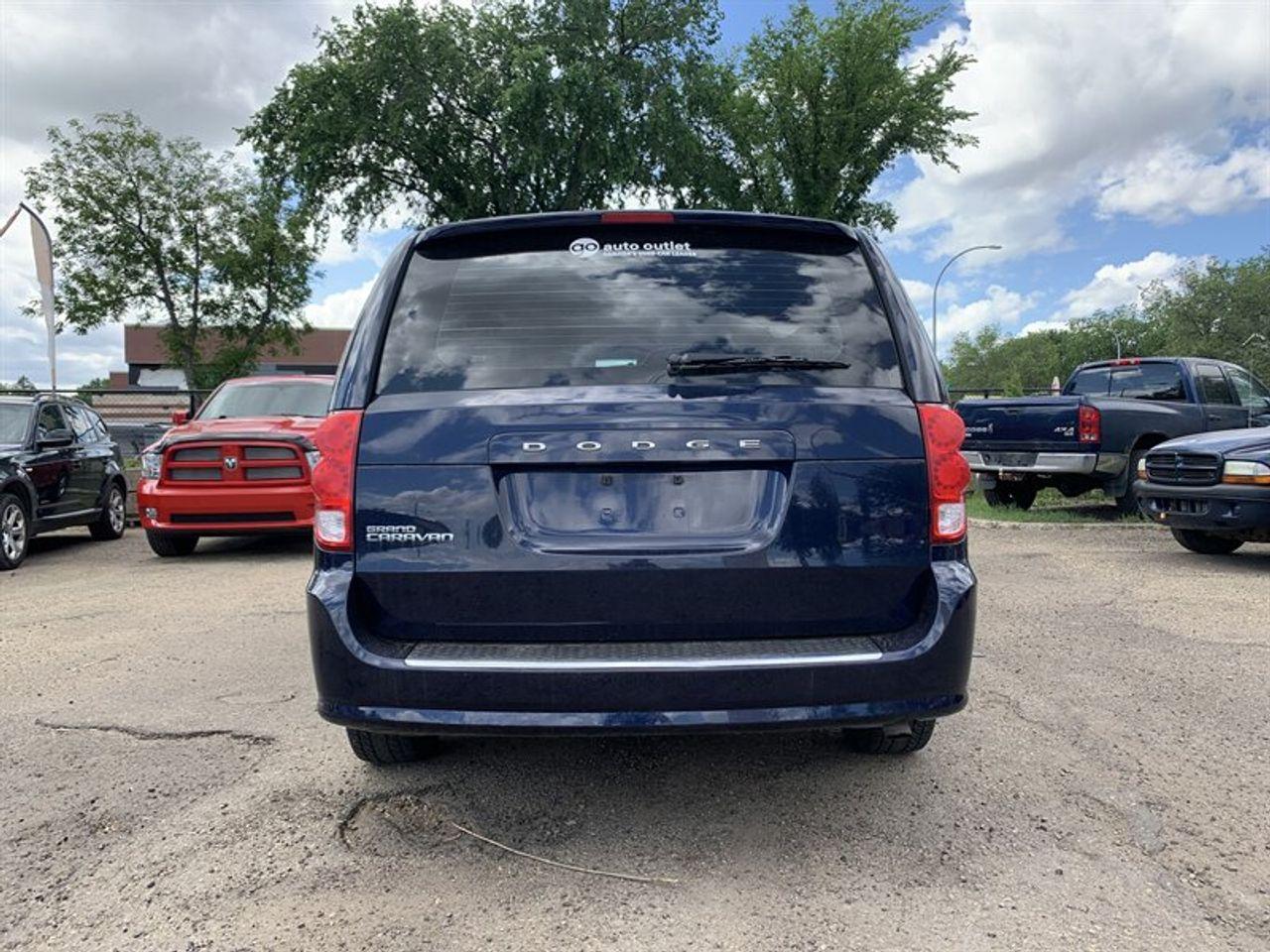 2014 Dodge Grand Caravan SE-4