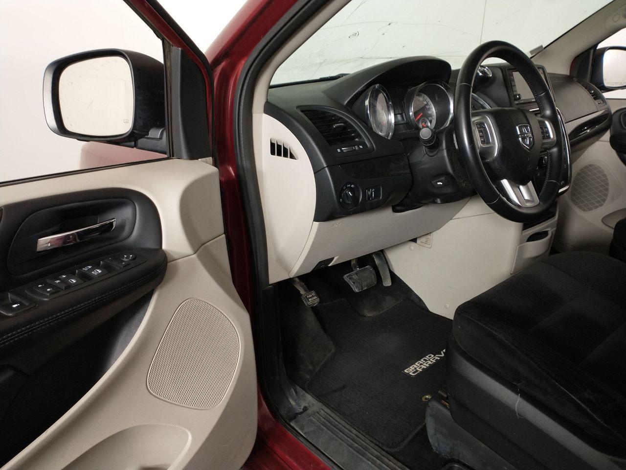 2014 Dodge Grand Caravan SE-3
