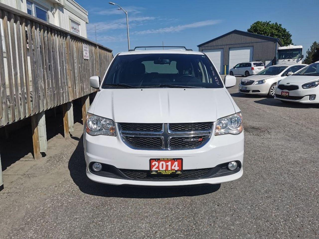2014 Dodge Grand Caravan SE-1