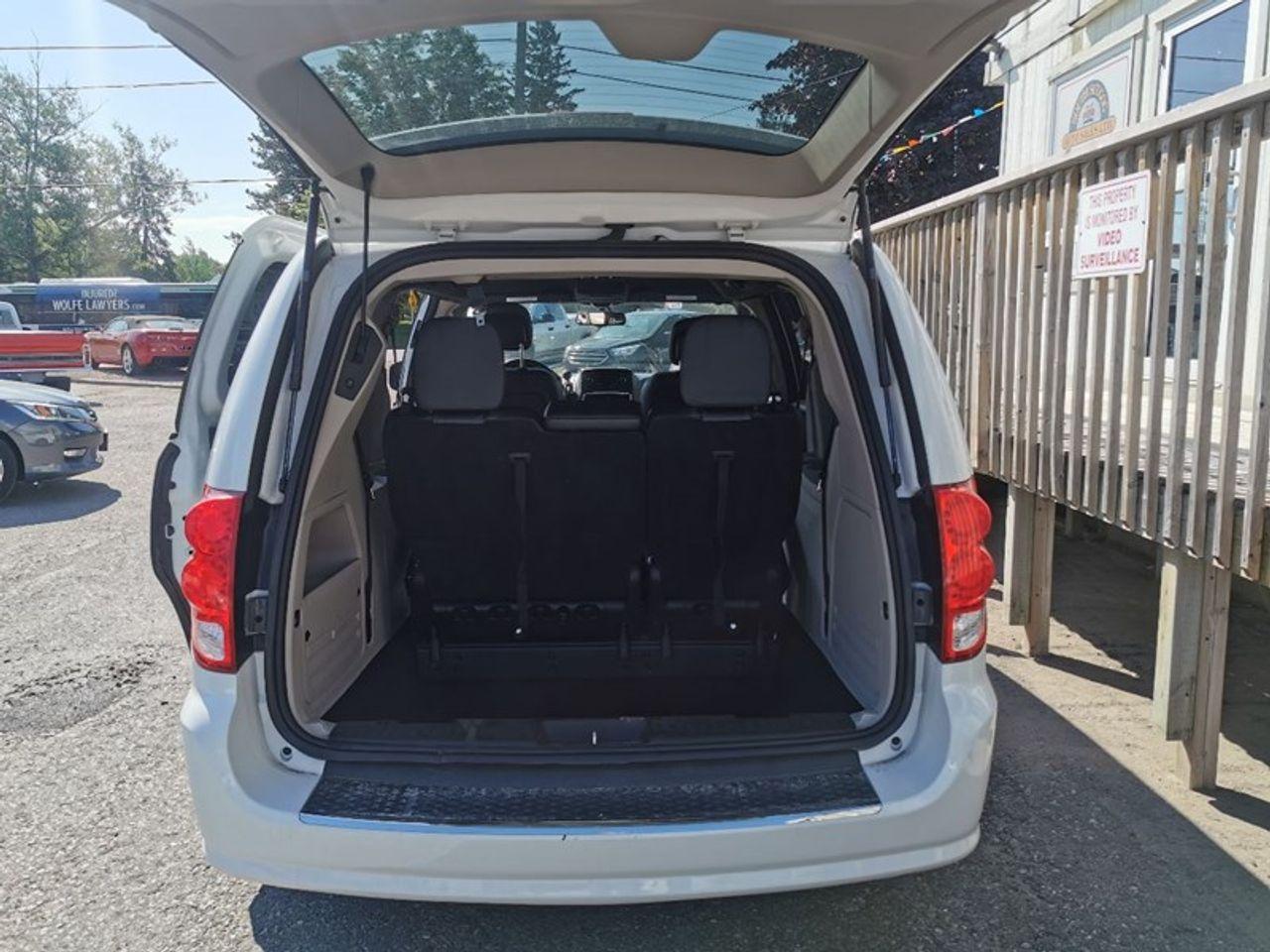 2014 Dodge Grand Caravan SE-3