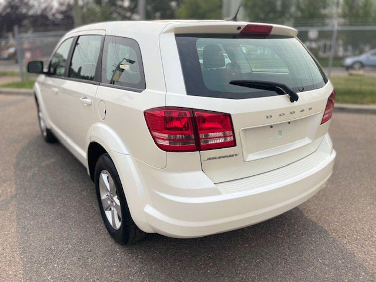 2014 Dodge Journey SE-3