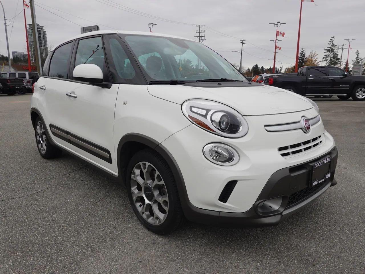 2014 FIAT 500L TREKKING-1