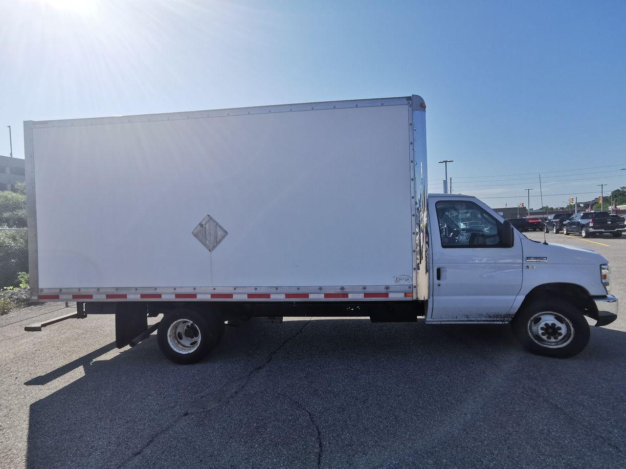 2014 Ford Econoline -2
