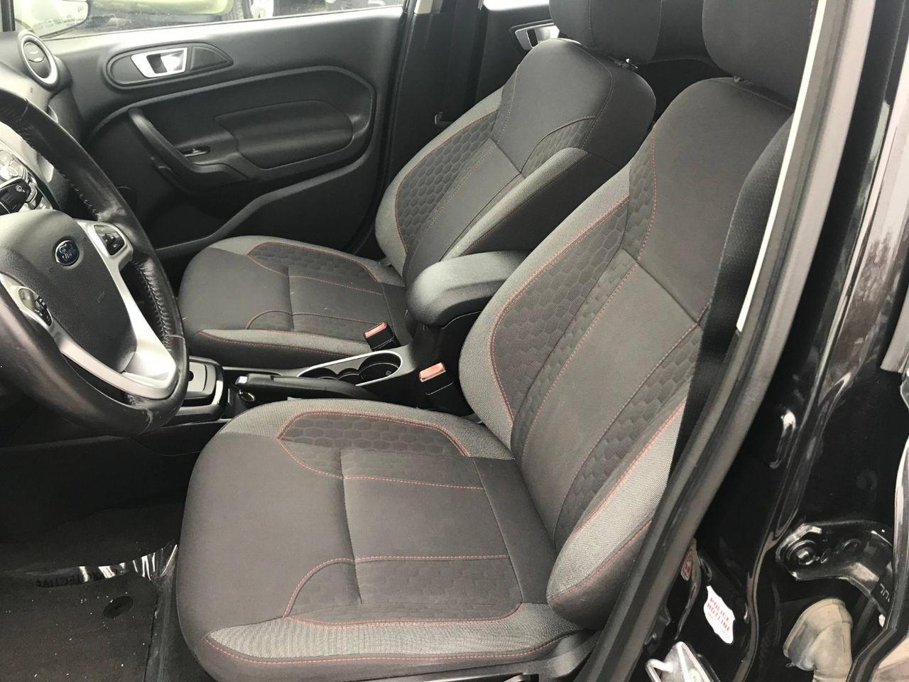 2014 Ford Fiesta SE-2