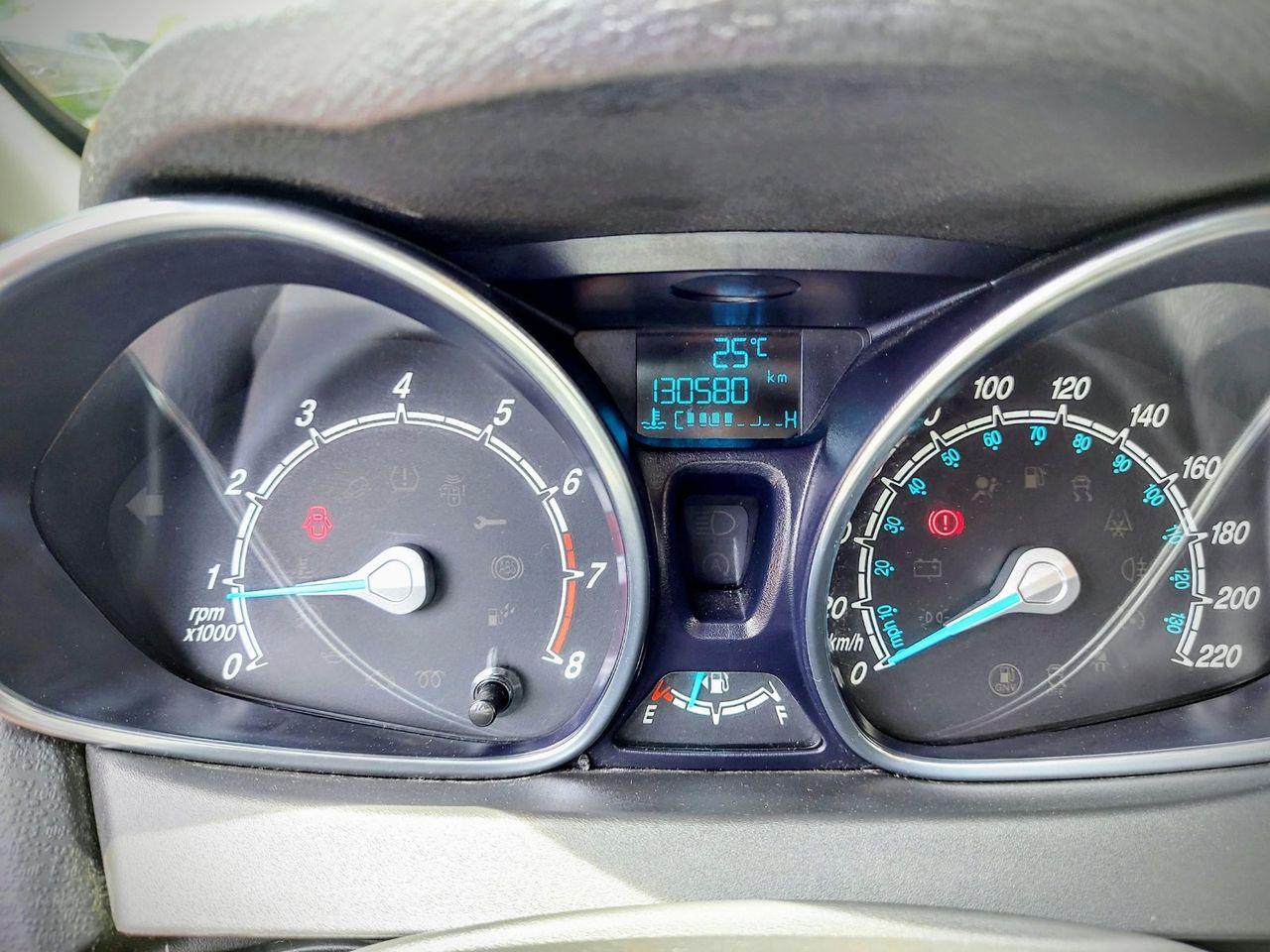 2014 Ford Fiesta SE-3