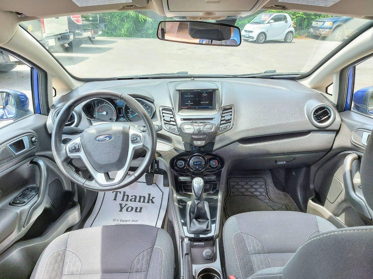 2014 Ford Fiesta SE-4
