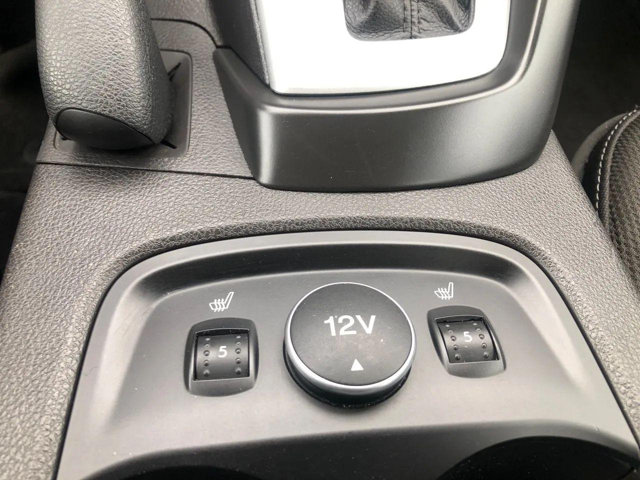 2014 Ford Focus SE-4
