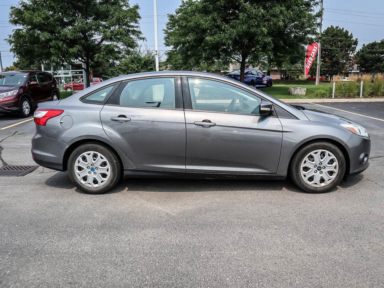 2014 Ford Focus SE-3
