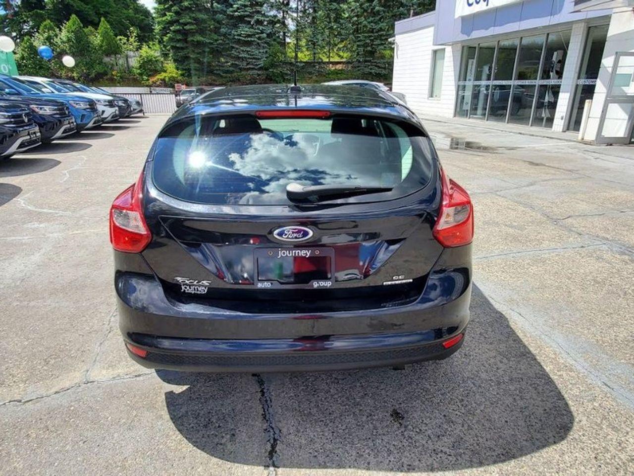 2014 Ford Focus SE-4