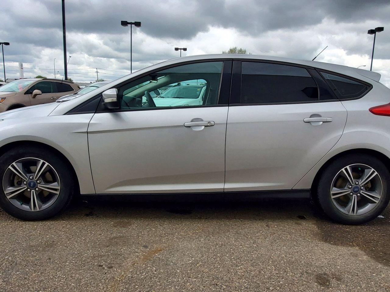 2014 Ford Focus SE-2