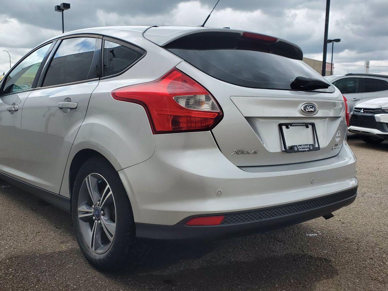 2014 Ford Focus SE-3