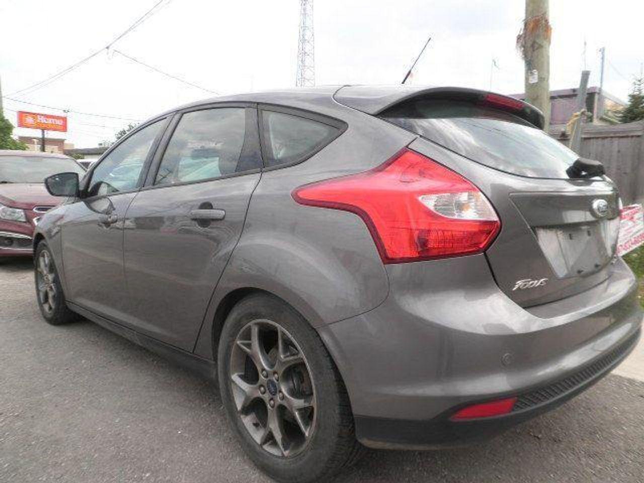 2014 Ford Focus SE-3