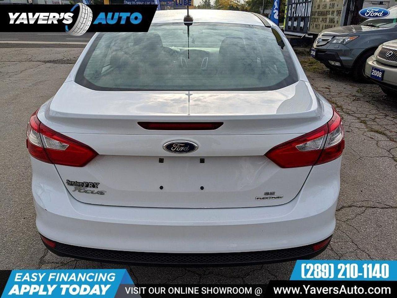 2014 Ford Focus SE-4