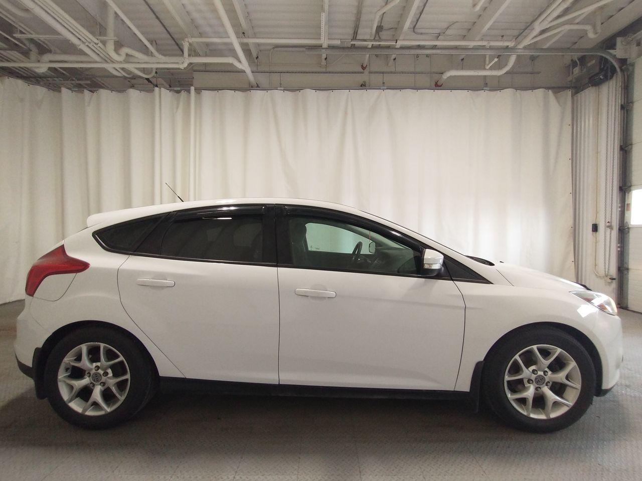 2014 Ford Focus SE-2