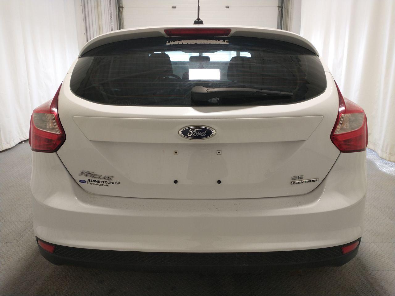 2014 Ford Focus SE-3