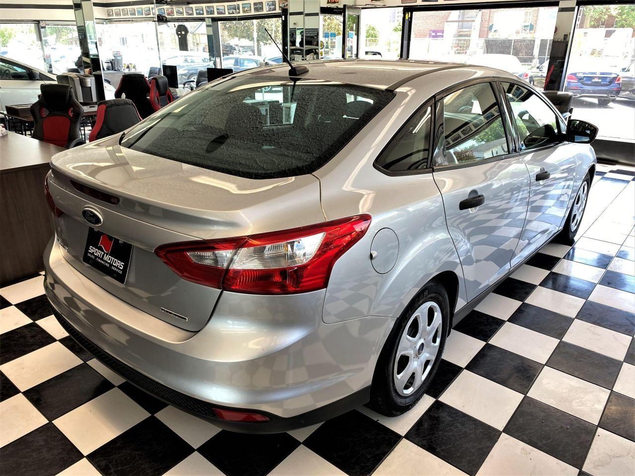 2014 Ford Focus S-3