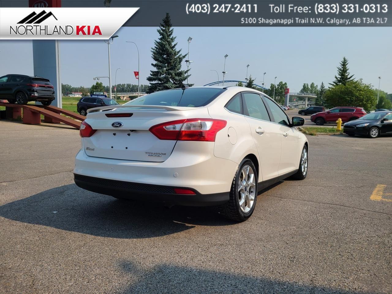 2014 Ford Focus Titanium-3