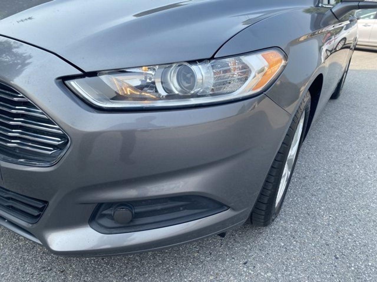 2014 Ford Fusion SE-2