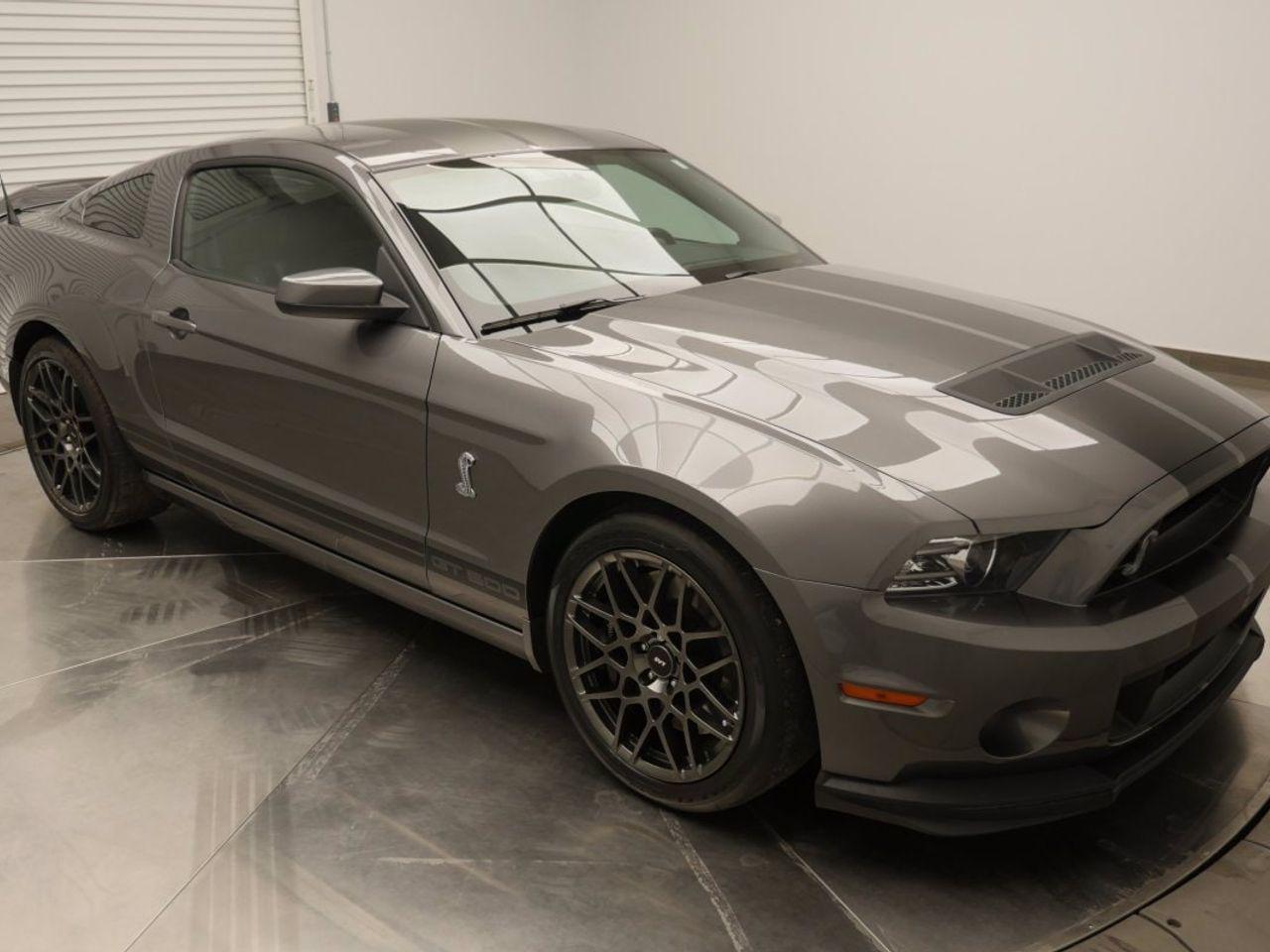 2014 Ford Shelby GT500 -0