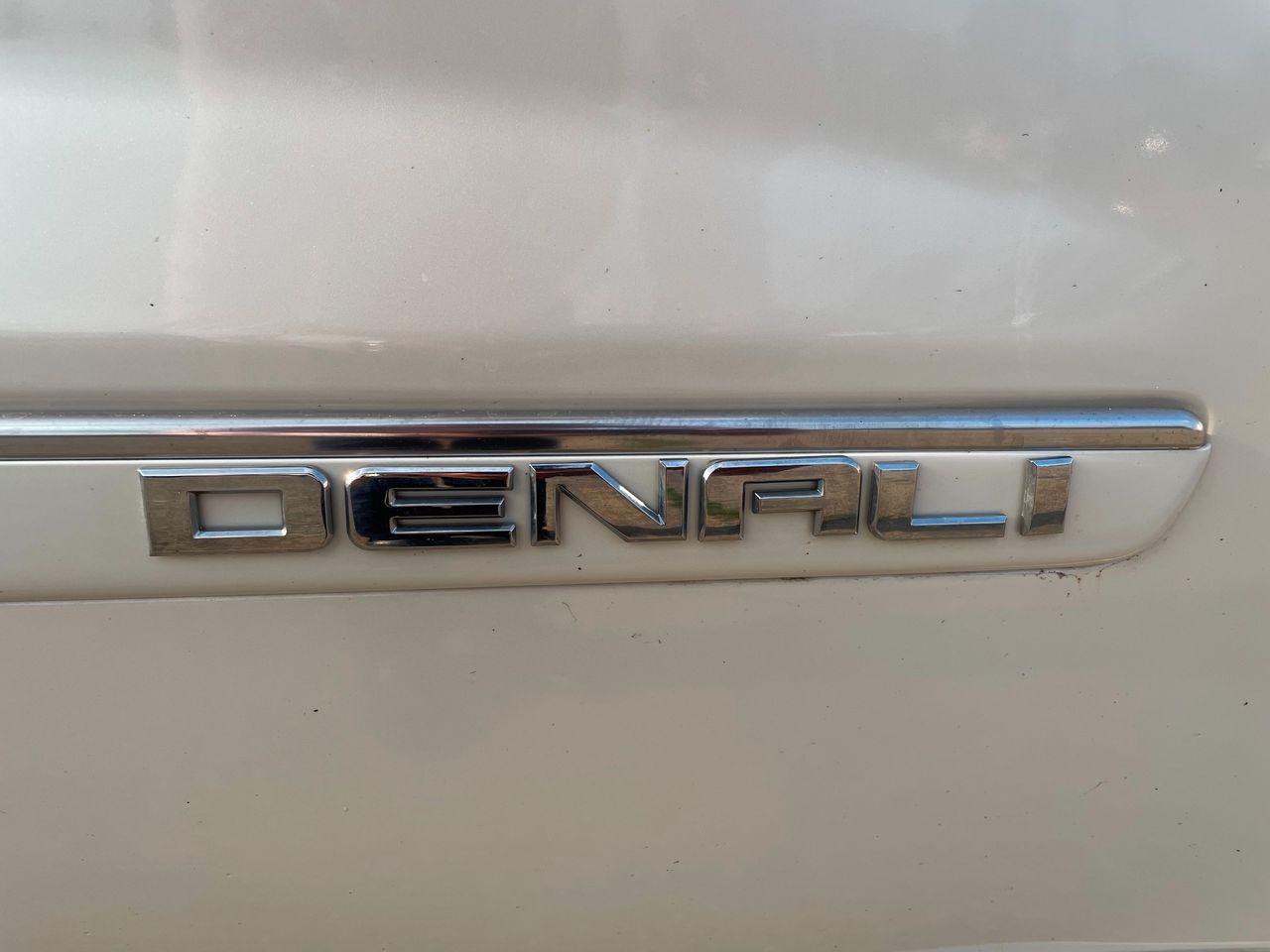2014 GMC Acadia Denali-3