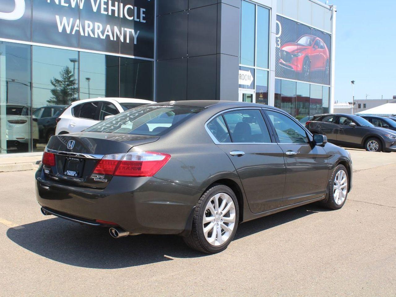 2014 Honda Accord Touring V-6-4