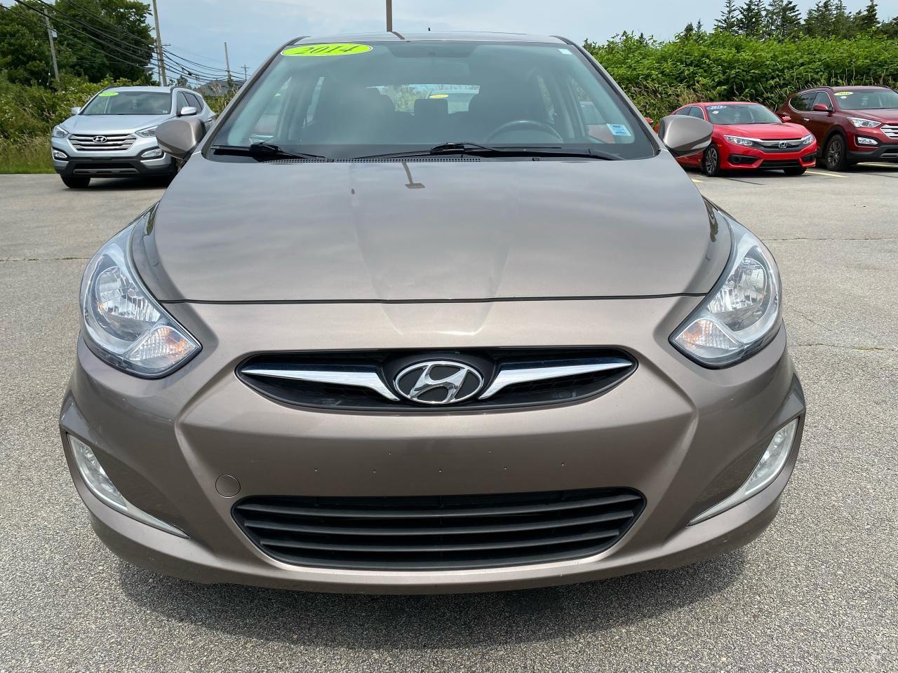 2014 Hyundai Accent GLS-1