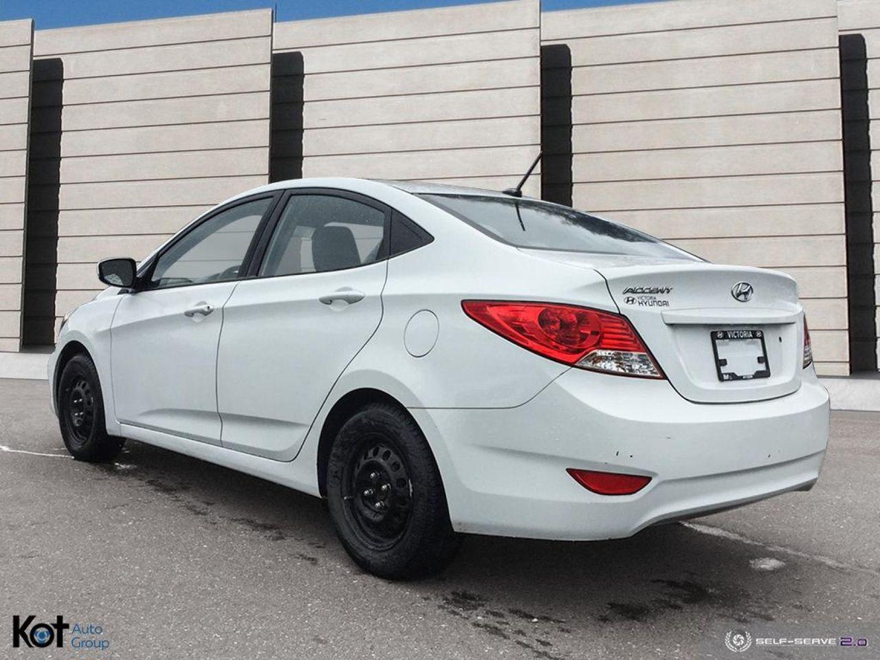 2014 Hyundai Accent L-2